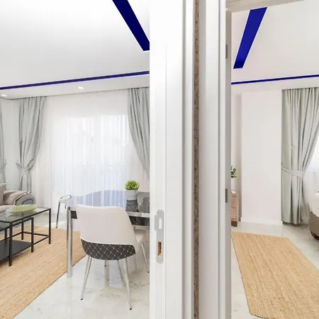 Modern Flat Near Beach In Apartamento