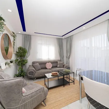 Modern Flat Near Beach In Apartamento Antália